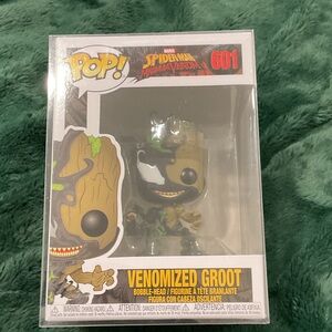 Funko Pop Venomized Groot with Green and Brown Accents